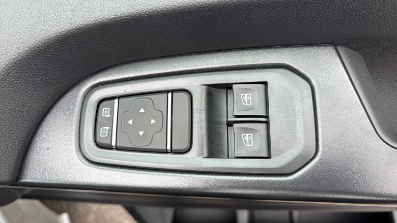 Renault Trafic Swb Diesel SL30 Blue dCi 150 Advance [Safety] Van EAG9